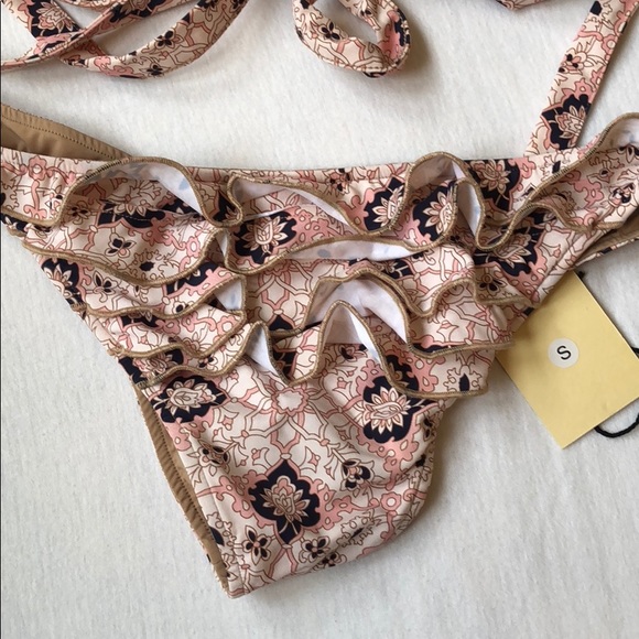 Nightcap bikini set. Never worn - Picture 4 of 6